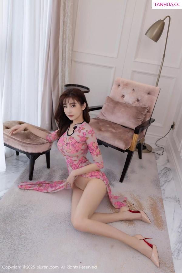 陆萱萱  [XiuRen]高清写真图 2025.04.24 No.10196 陆萱萱 粉色旗袍第64张图片